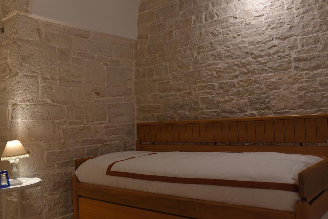 B&B L'Alcova Терлици Екстериор снимка